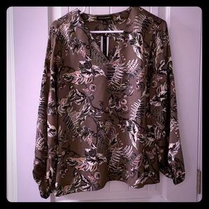 Banana republic floral blouse